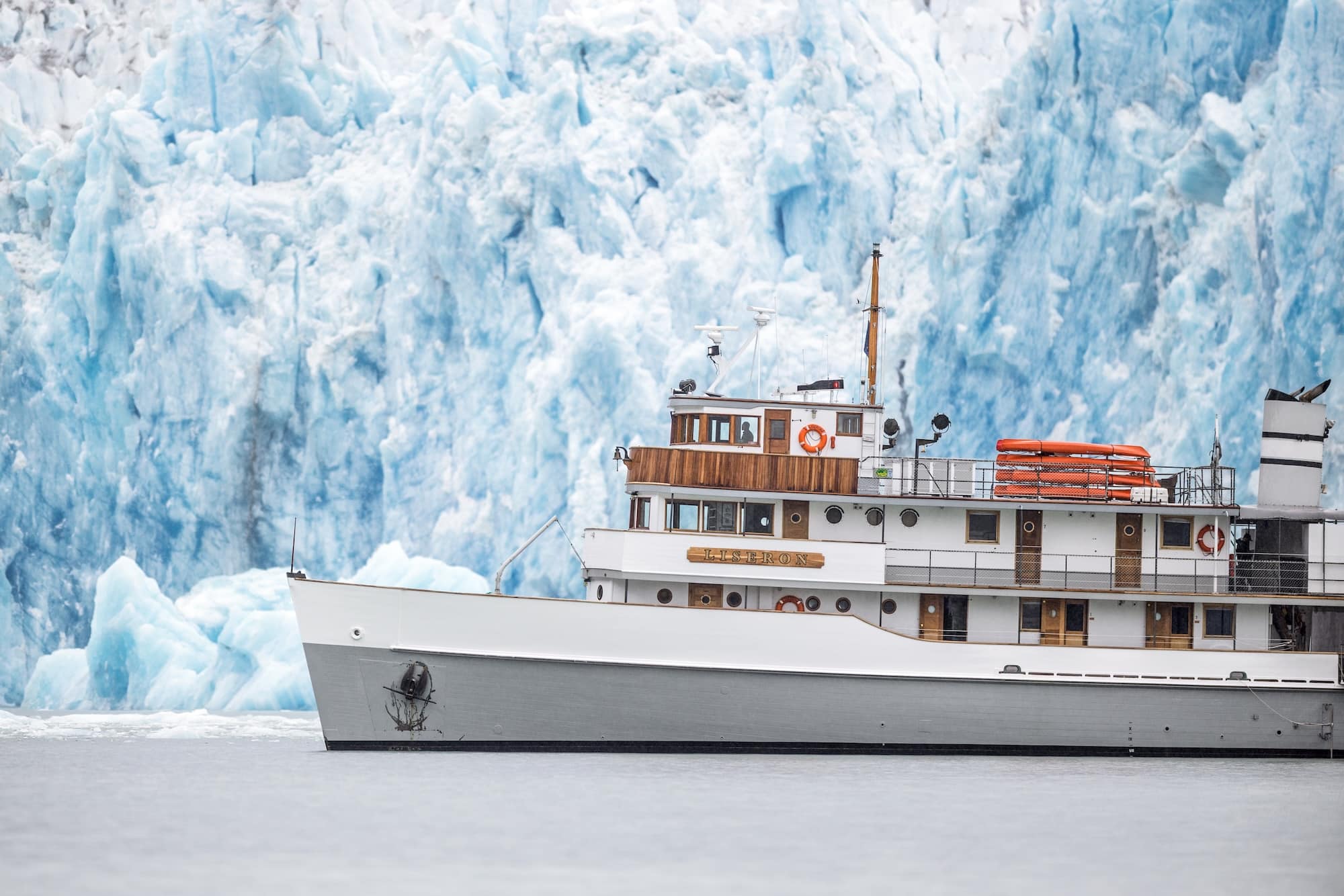 Immersive, small-group experiences